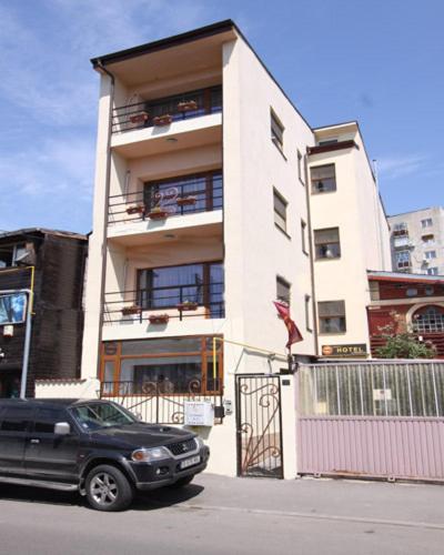 Ave Hotel Victoriei Βουκουρέστι Εξωτερικό φωτογραφία