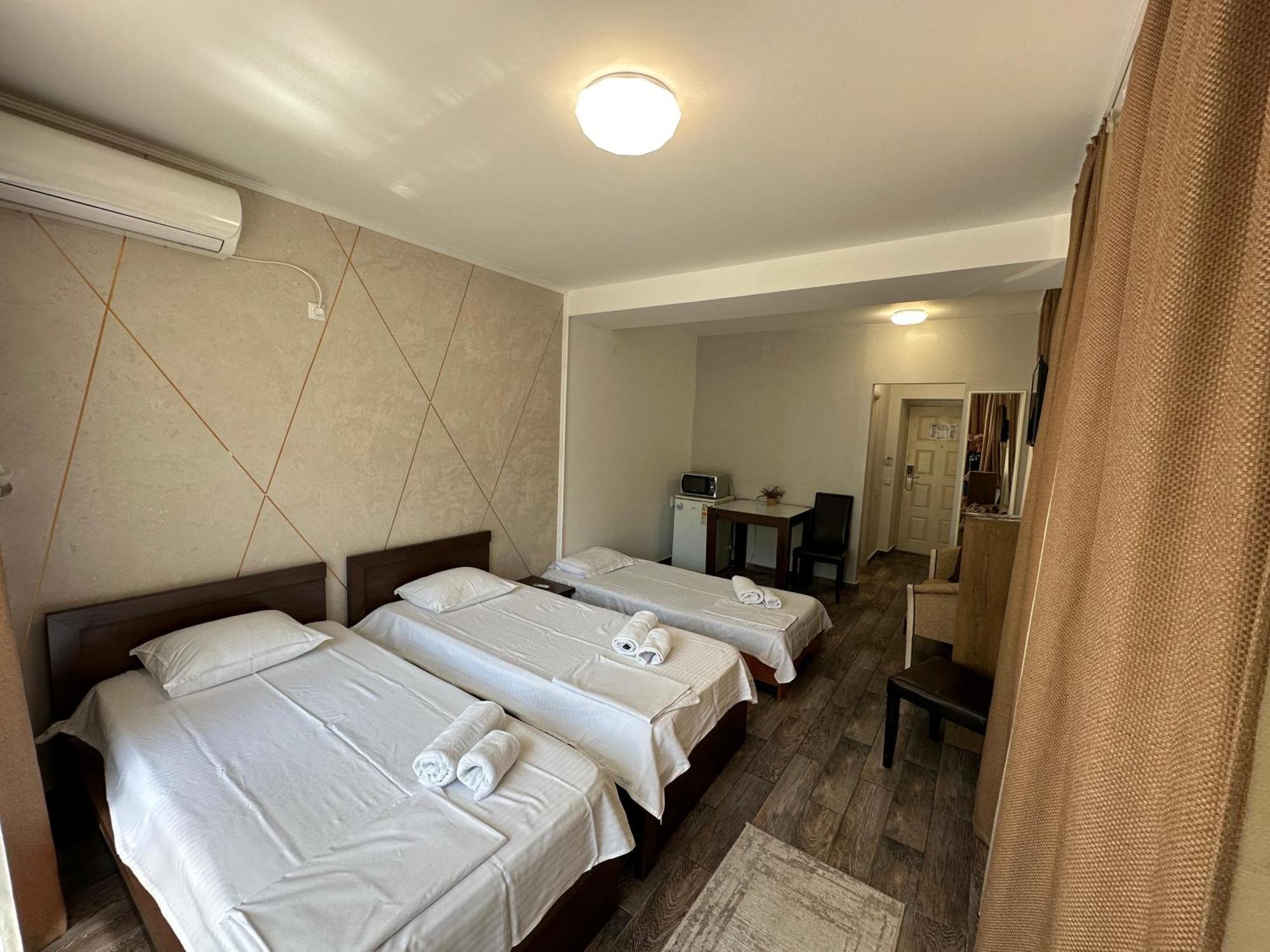 Ave Hotel Victoriei Βουκουρέστι Εξωτερικό φωτογραφία