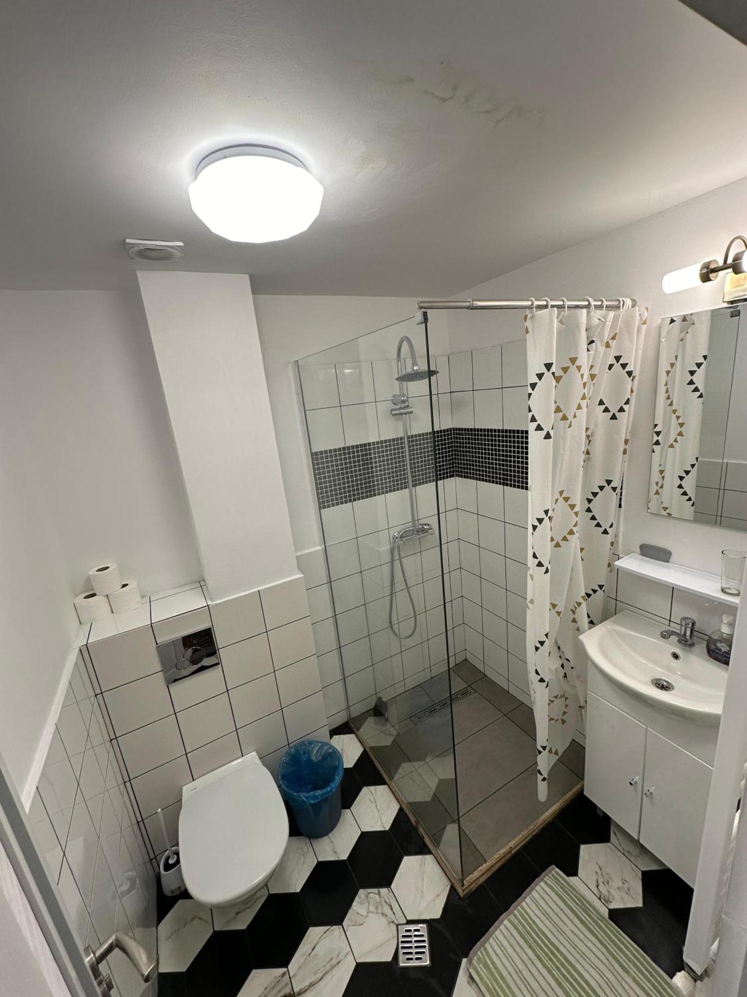 Ave Hotel Victoriei Βουκουρέστι Εξωτερικό φωτογραφία