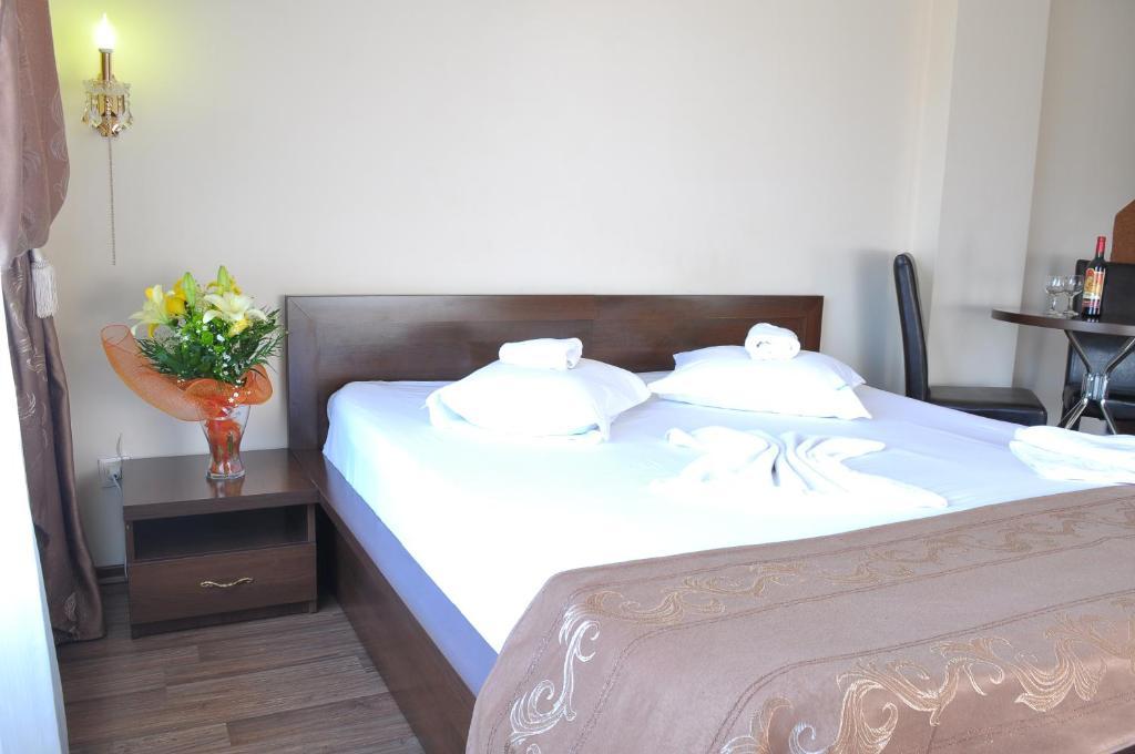 Ave Hotel Victoriei Βουκουρέστι Εξωτερικό φωτογραφία